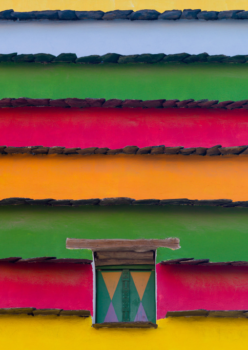 Bin hamsan house with its bright colours, Asir province, Khamis Mushayt, Saudi Arabia