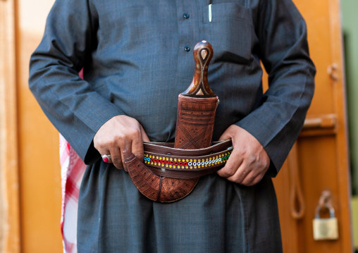 Saudi man wearing a jambyia dagger, Najran Province, Najran, Saudi Arabia