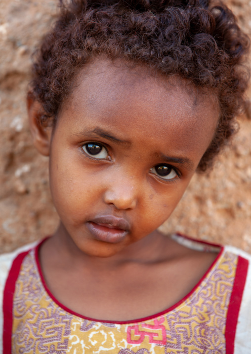Portrait of a cute somali child girl, Woqooyi Galbeed province, Baligubadle, Somaliland