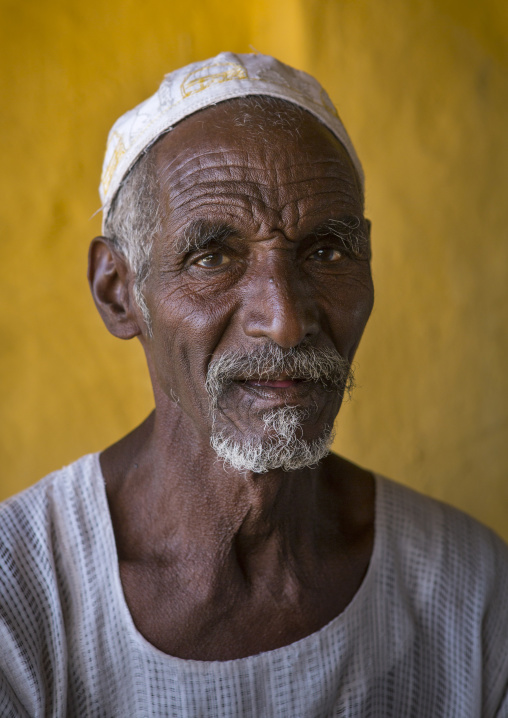 Sudan, Nubia, Old Dongola, old sudanese man