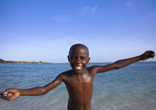 Kid in kilwa masoko, Tanzania