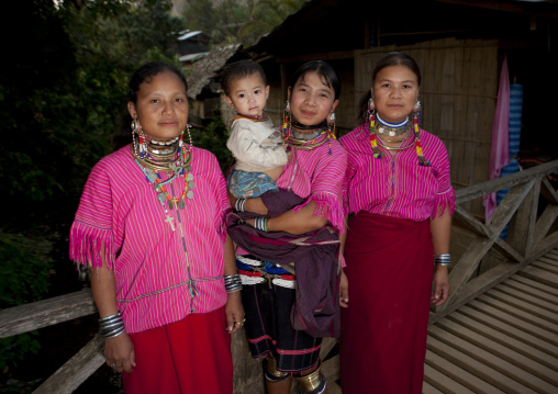 Kor yor tribe women, North thailand