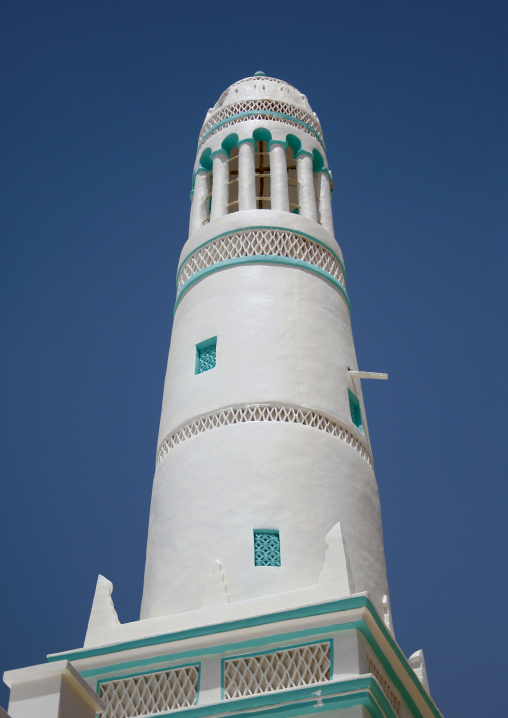 Green And White Painted Minaret, Hadramaut, Yemen
