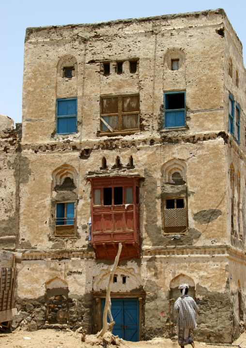 Old Two Storey House With Red Mashrabiya, Mocha, Yemen