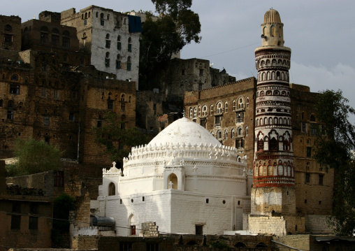 View Of Jibla Qubbat Bayt Az Zum White Mosque, Yemen